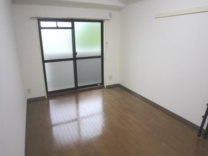 居室 エルヴィゴール　北口