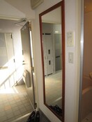 玄関 エルヴィゴール　北口