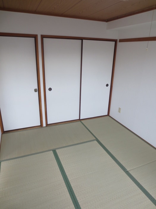 居室 キューブ九条