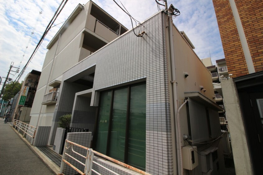 外観写真 セレニティ山際