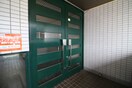 エントランス部分 セレニティ山際