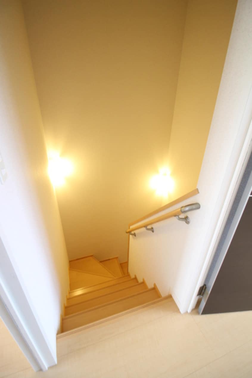 廊下 ボナール岩倉