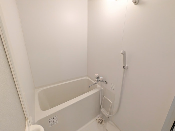 バス／シャワールーム等 シャト－フェリ－チェ