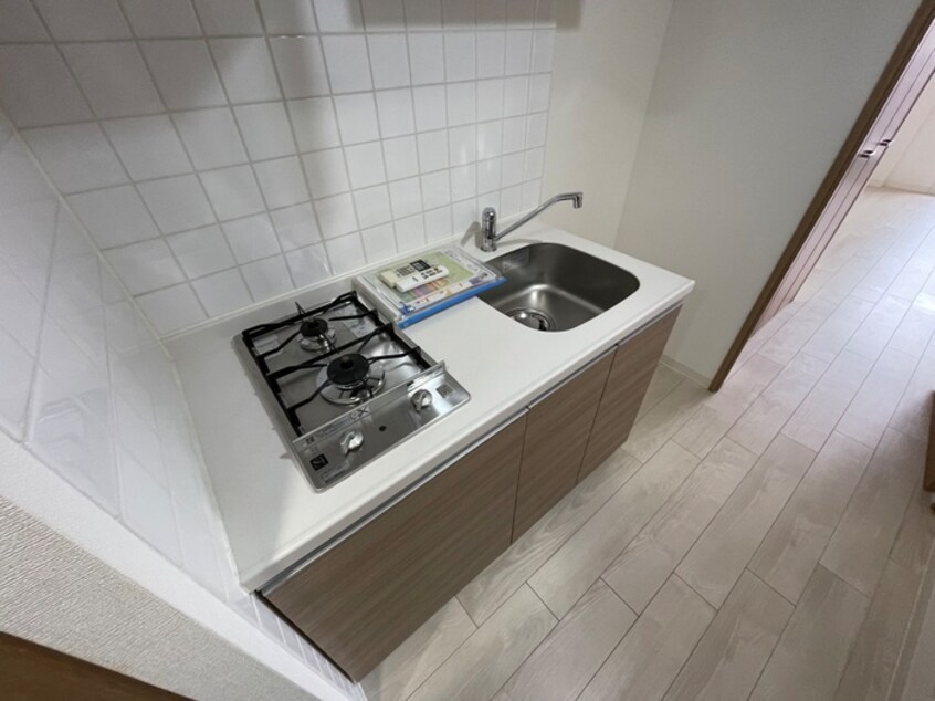 キッチン ﾌﾟﾚｻﾝｽ三宮ﾌﾗﾜｰﾛｰﾄﾞ(1006)