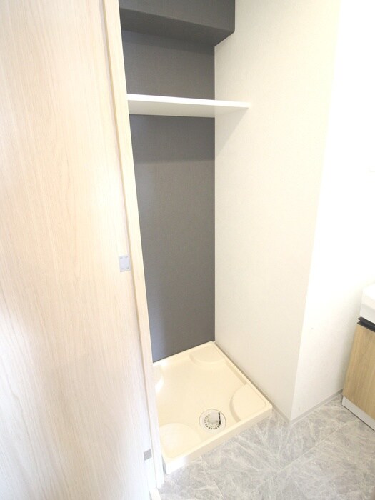 洗濯機置場 レジュールアッシュ三国本町