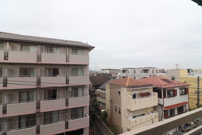 室内からの展望 仲村マンション