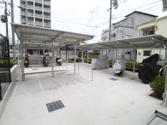 駐輪場 プレサンスTHE神戸(503)