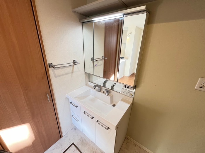 洗面 シャ－メゾン菊