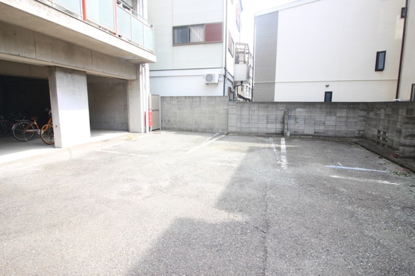 駐車場 ギャレ庄内