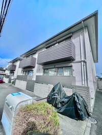 ニド　フェリス
