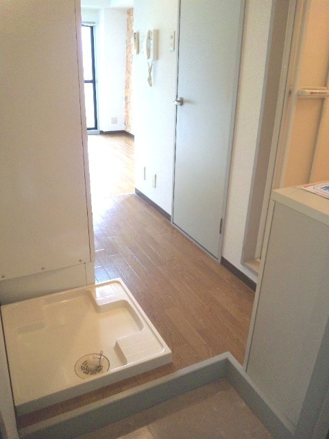 洗濯機置場 ヴィ－グルヤマダ