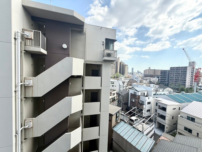 室内からの展望 ｴｽﾘｰﾄﾞﾚｼﾞﾃﾞﾝｽ大阪福島ｼﾃｨｽｸｴｱ