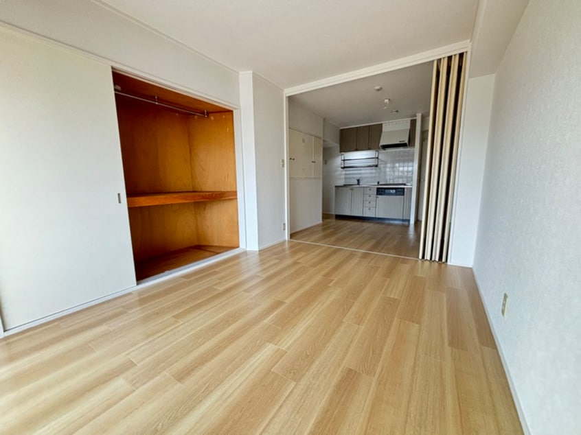 居室 ロイヤルメゾン鹿塩２号館