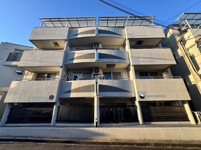 外観写真 ロイヤルメゾン鹿塩２号館