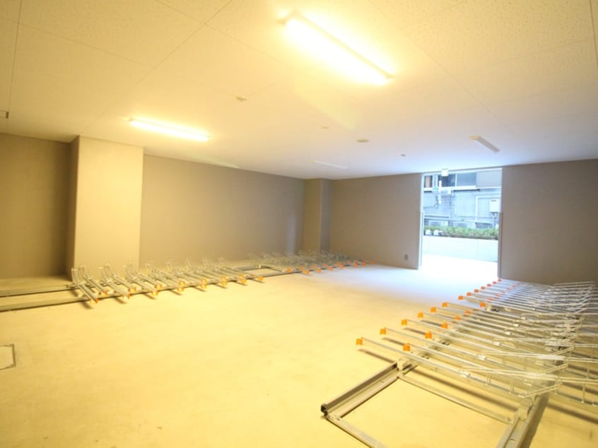 駐輪場 エスリード神戸レジデンス(708)