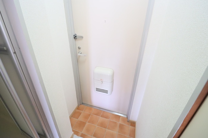 玄関 ドミールミノオ