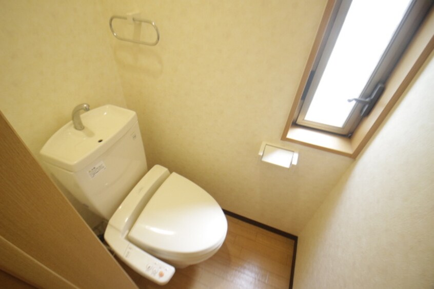 トイレ リヴィエ－ラ須磨