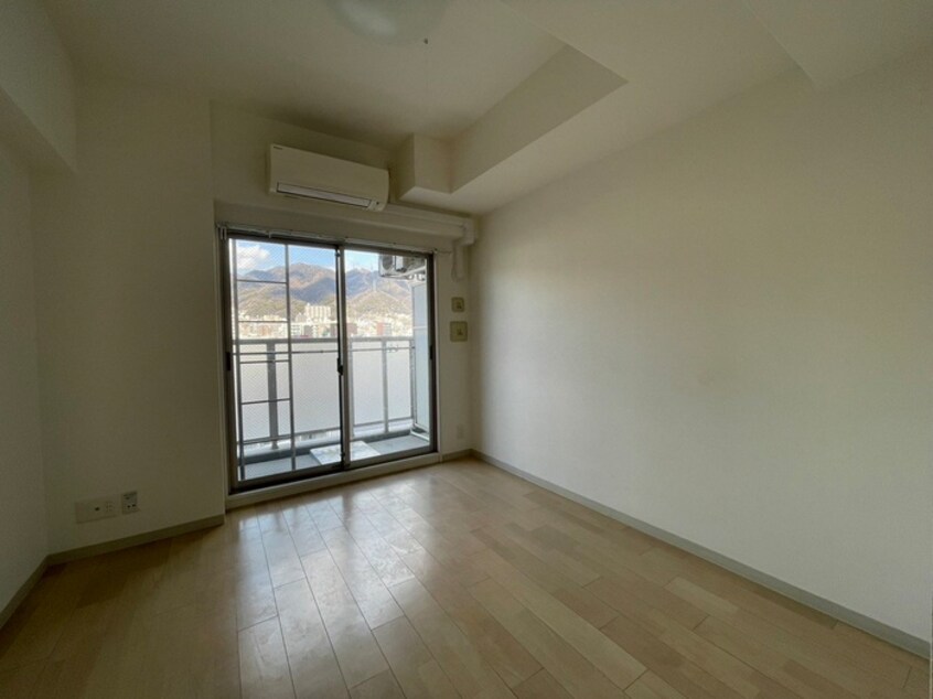 居室 ｴｽﾃﾑｺｰﾄ三宮EASTⅢﾗｳﾞｨｯｻ(703)