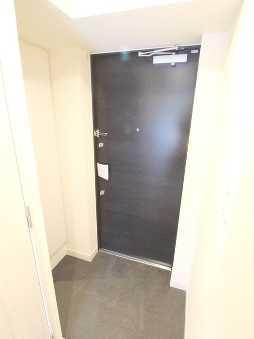 玄関 ﾌﾟﾚｻﾝｽ西中島南方ｾﾚｽﾄ(509)