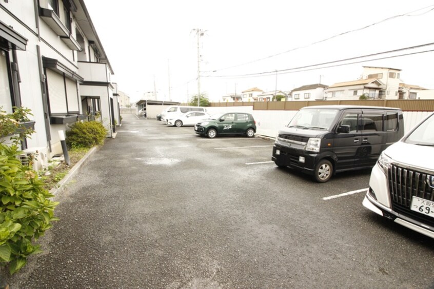 駐車場 パナハイツなかがわ