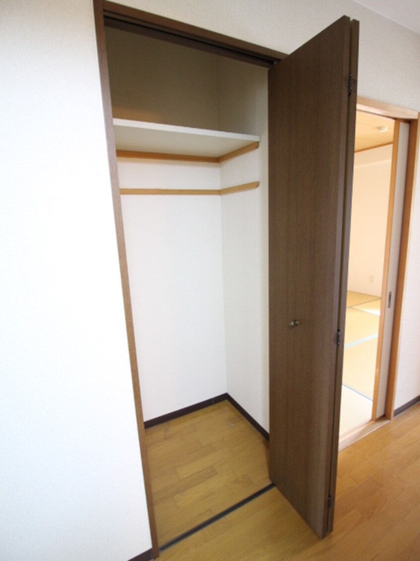 収納 カ－サセデリア