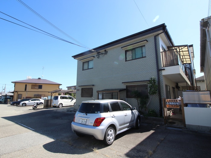 外観写真 ハイツ泉