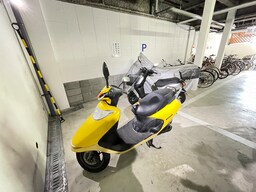バイク置き場