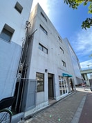 諏訪マンションの外観