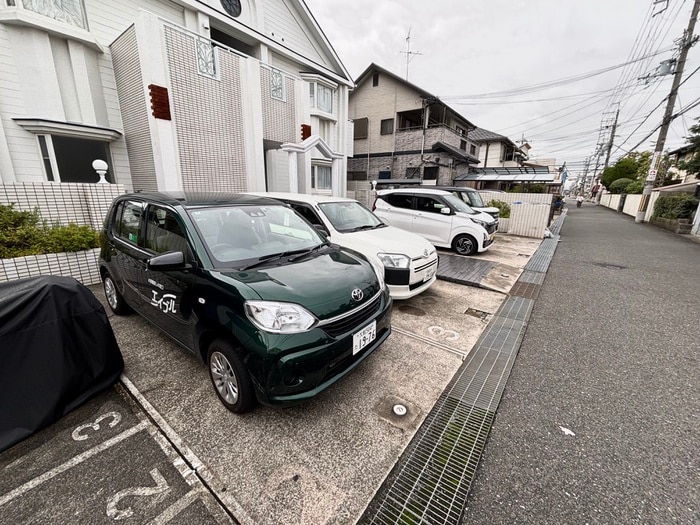 駐車場 メゾン・デュ・ソレイユ