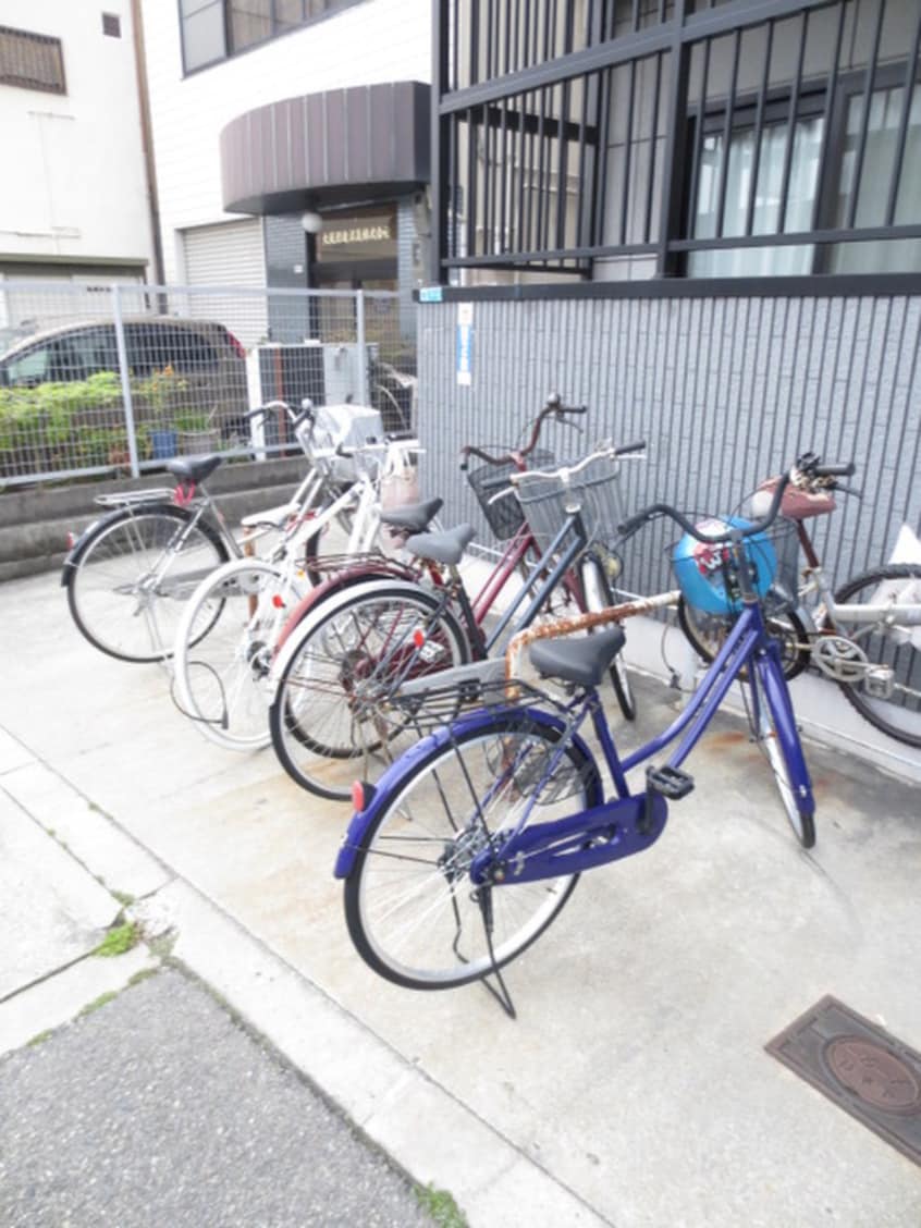 駐輪場 アネシス浜通り