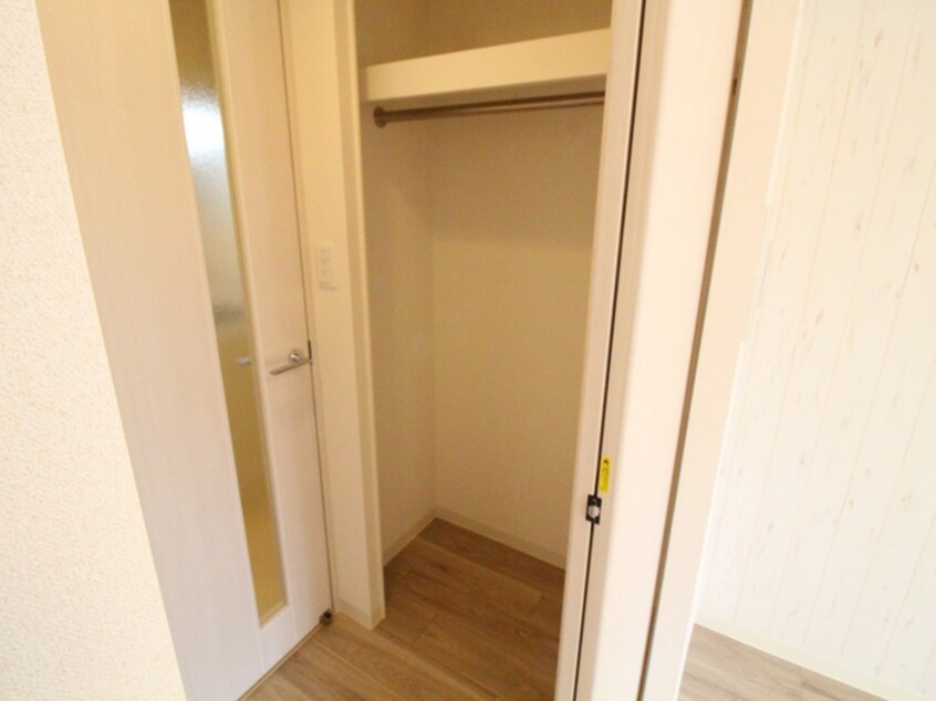 収納 プレサンスTHE神戸(615)