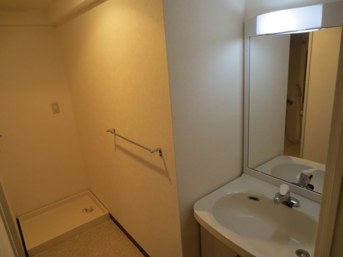 洗濯機置場 吹田野村ハイツ