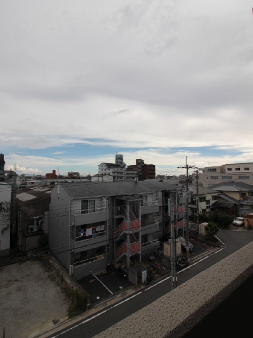 室内からの展望 キュ－ブ