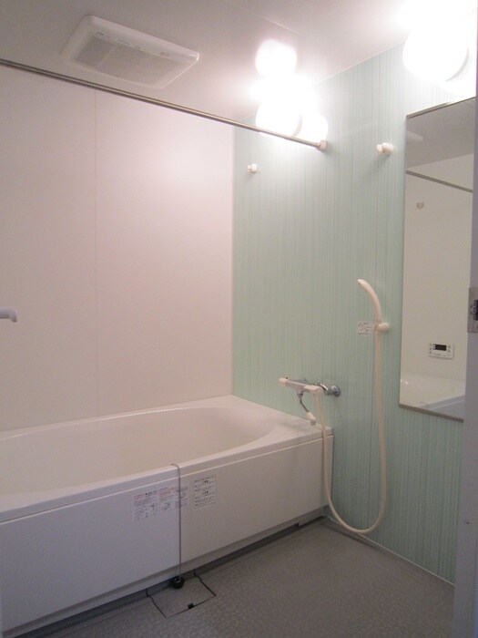 バス／シャワールーム等 ドルフコ－トＫ