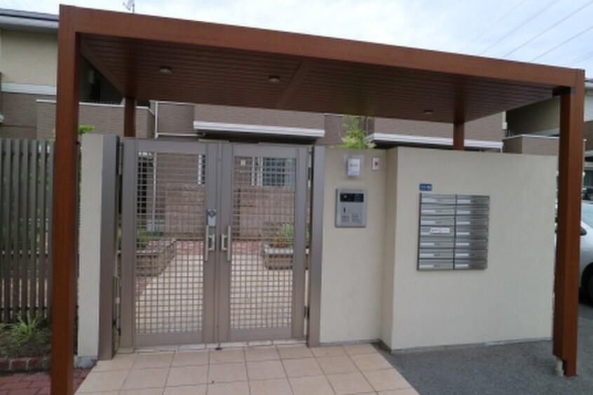 エントランス部分 Ｄ－ｒｏｏｍ青山Ｂ棟