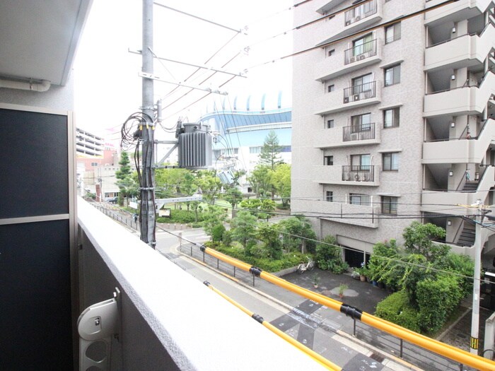 室内からの展望 ﾚｵﾝｺﾝﾌｫｰﾄ大阪ﾄﾞｰﾑｼﾃｨ（301）