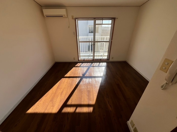 居室 ＣＡＳＡ．ＰＥＲＬＡ