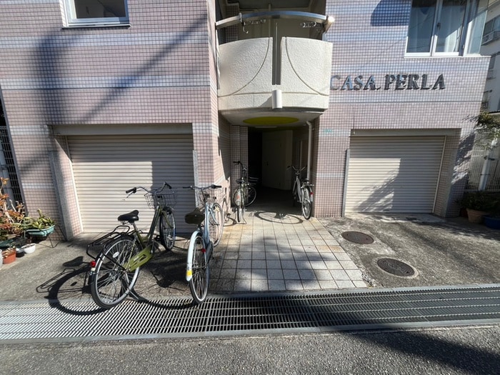 エントランス部分 ＣＡＳＡ．ＰＥＲＬＡ