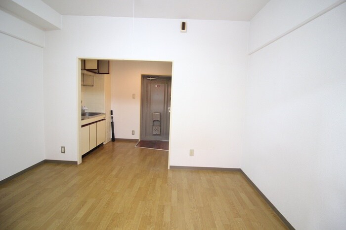 居室 寺下ハイツ