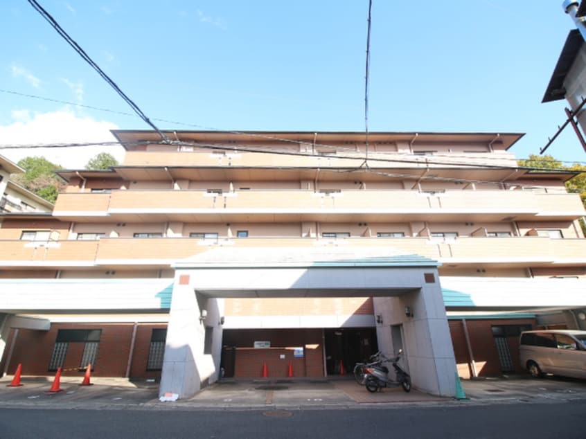 外観写真 BERG義義