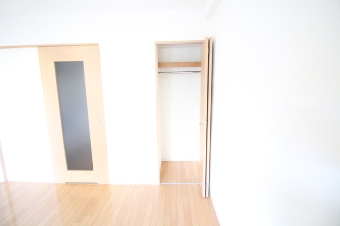 収納 エスポワ－ル御影