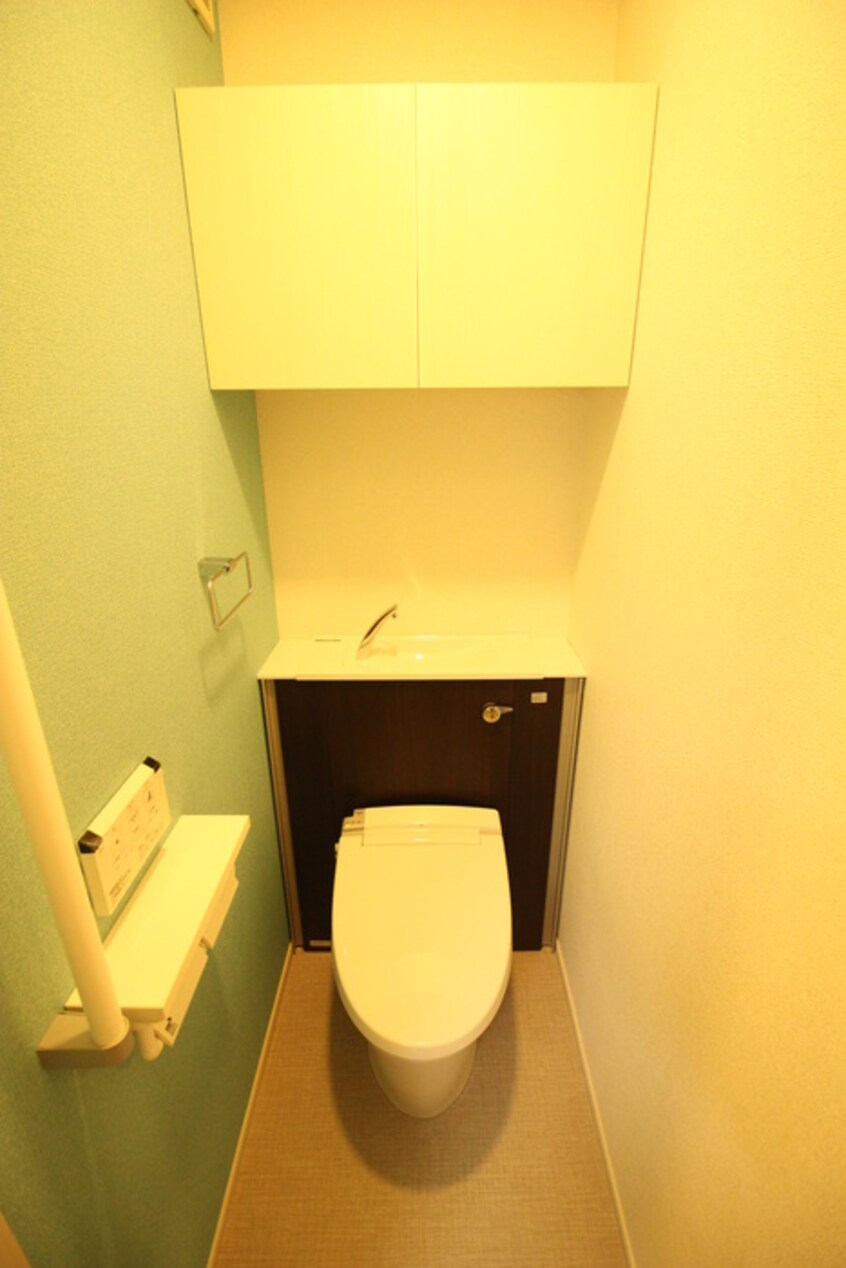 トイレ オ－ヴェスト　アンビエンテ　Ⅰ