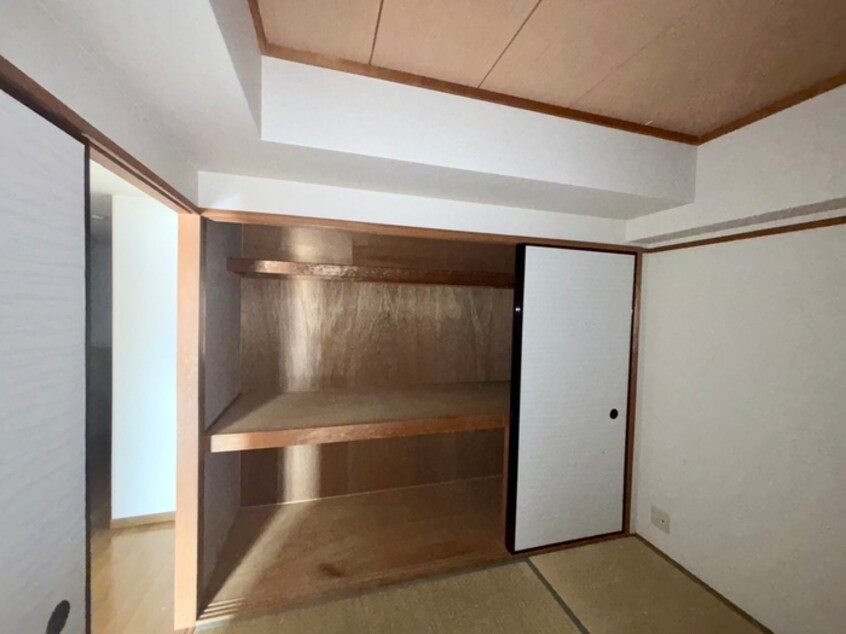 収納 ビューメゾン津高