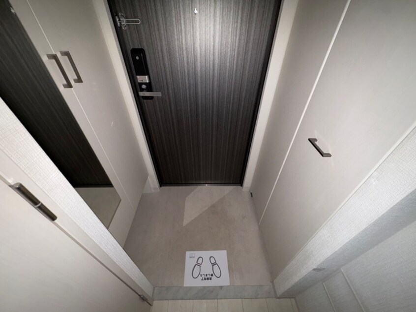 玄関 ｴｽﾘｰﾄﾞ神戸兵庫駅ｱｸｱｳﾞｨﾗ(213)