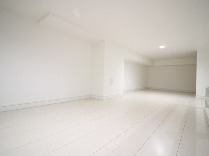 ロフト エルマール