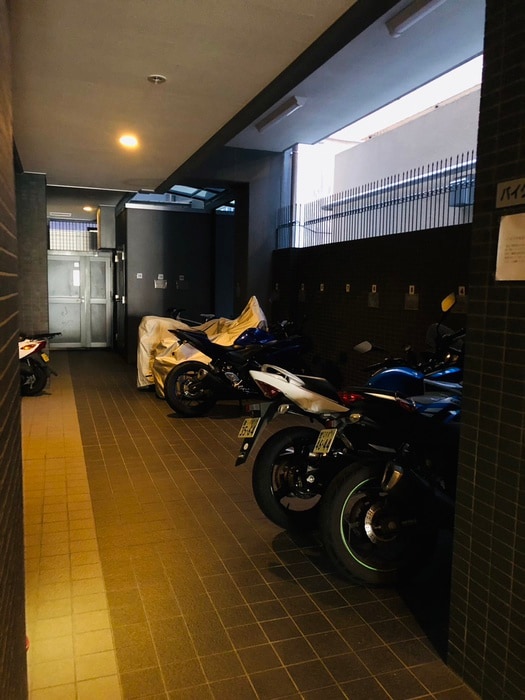 駐輪場 サンジョルノ室町