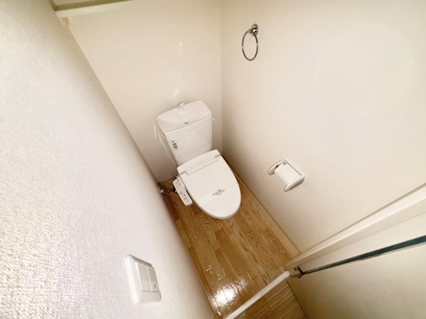 トイレ アークリード大津
