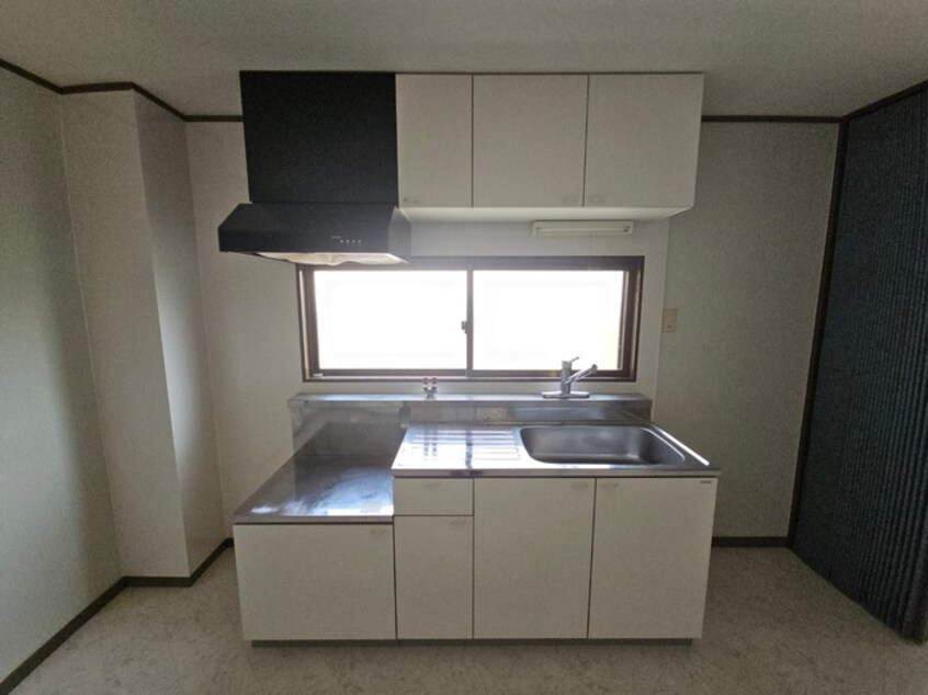 玄関 サンウエストニシノ