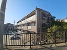 東石切ベルメゾン酒井の外観
