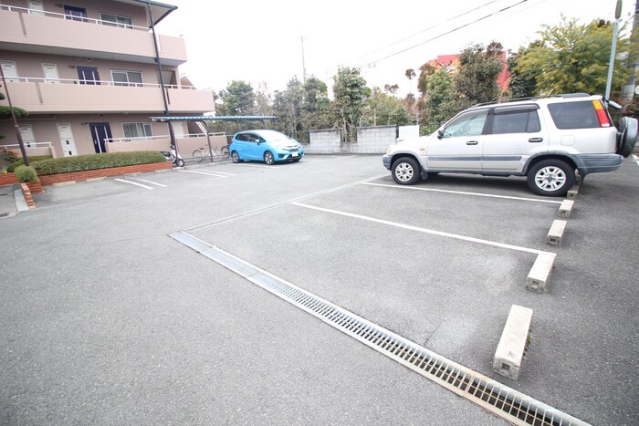 駐車場 ハイツアベリア